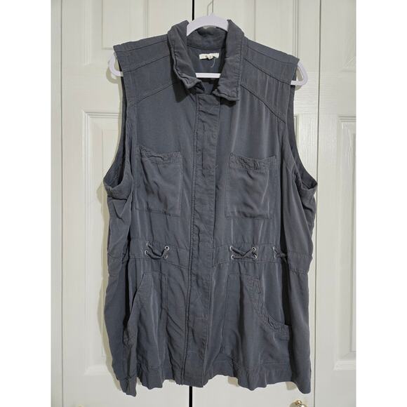 Maurices size 2 women's gray zip up x waist vest - Picture 1 of 11